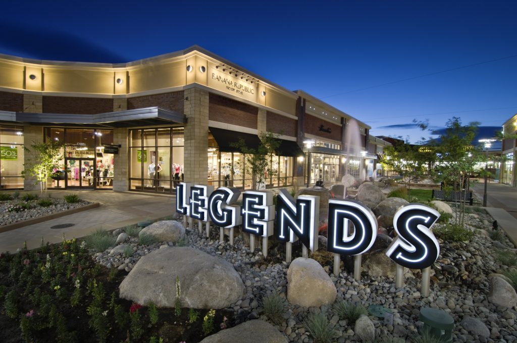 Legends Outlets Signage